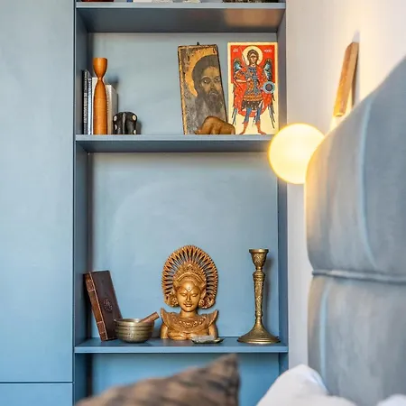 Sunlit Boutique 1 Bedroom In Centre Apartment *
